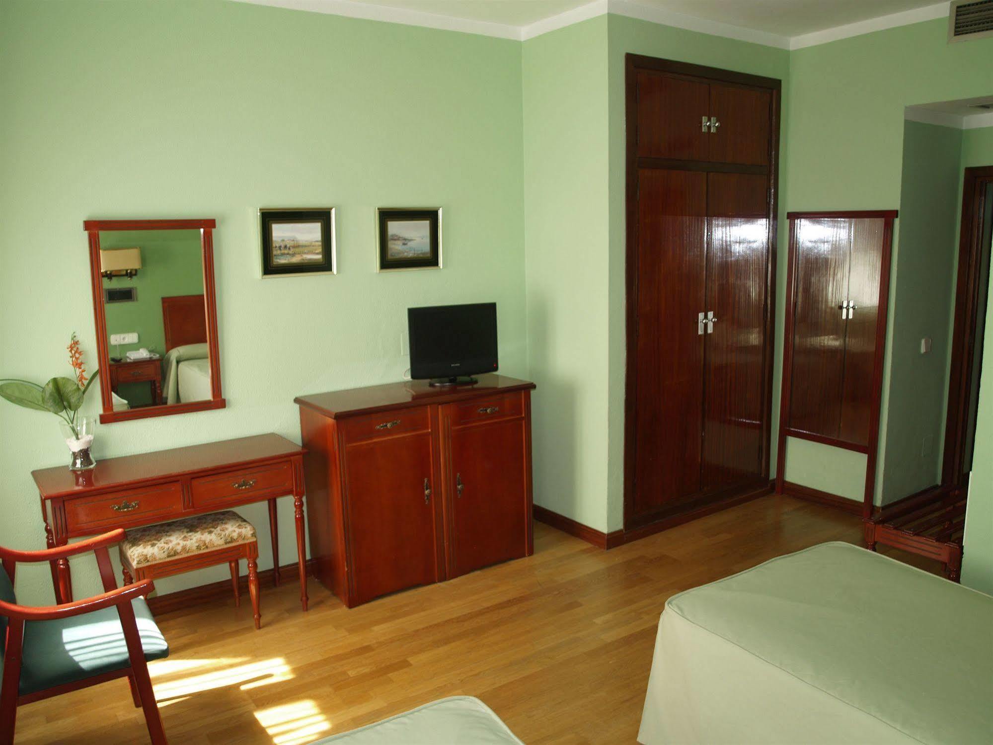 Hotel Serit Jerez de la Frontera Ngoại thất bức ảnh