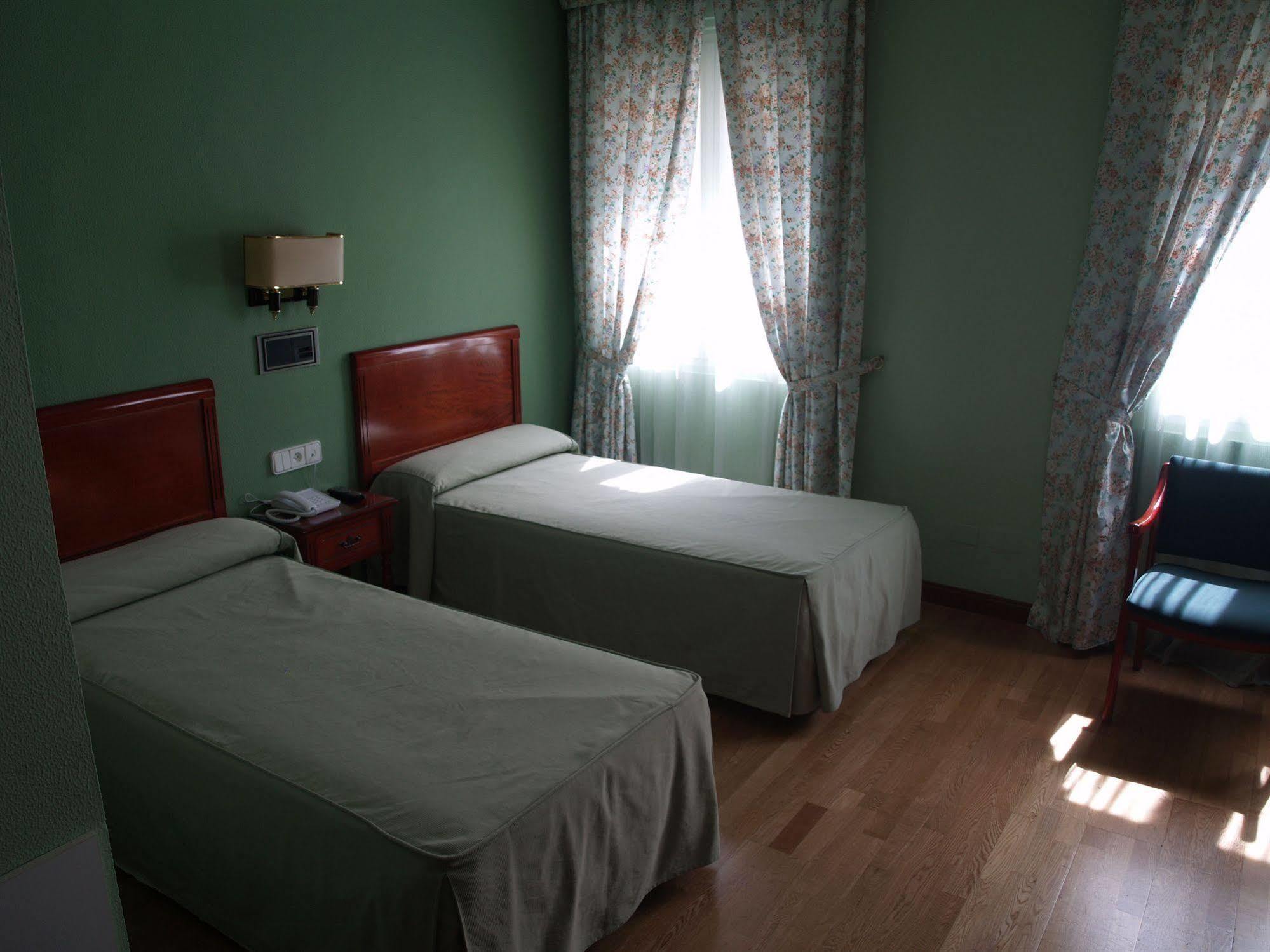 Hotel Serit Jerez de la Frontera Ngoại thất bức ảnh